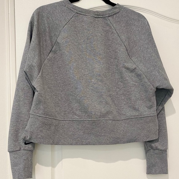 Nike Dry Fit Sweatshirt, Size Extra Small - Picture 3 of 5